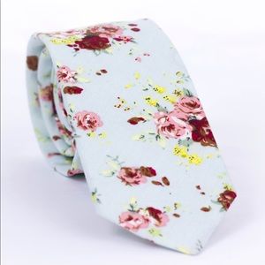 Floral skinny tie